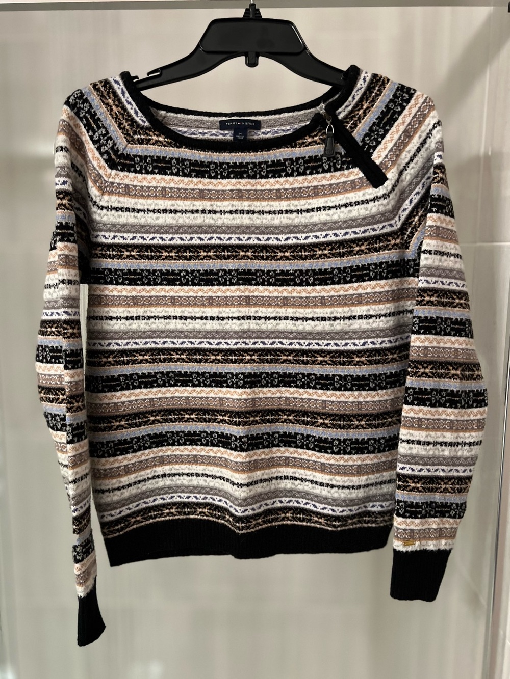 Tommy Hilfiger Women's Fair Isle Asymmetric Zip Neck Sweater Size M